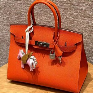 Classic Hermes Bag: A Stylish and Versatile Choice for Elegance